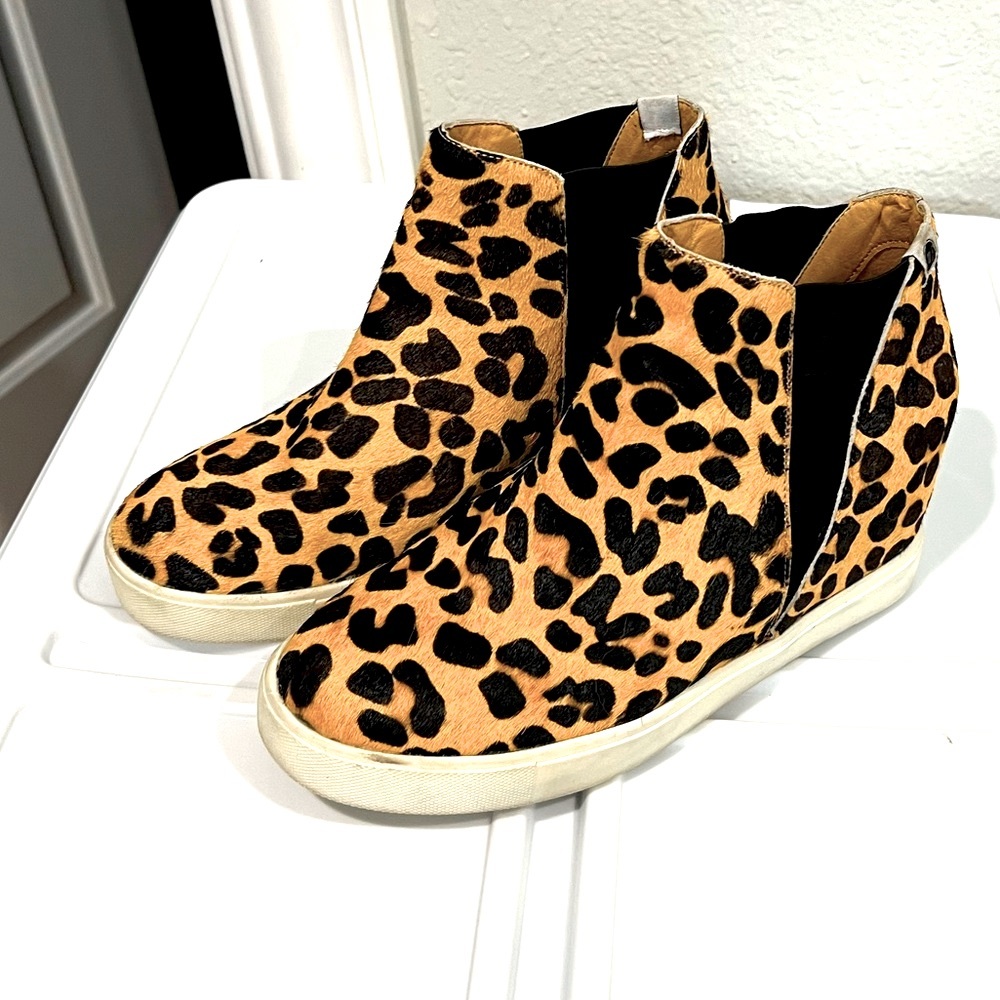 Coconuts by Matisse Leopard Wedge Shoes • Sz 6.5